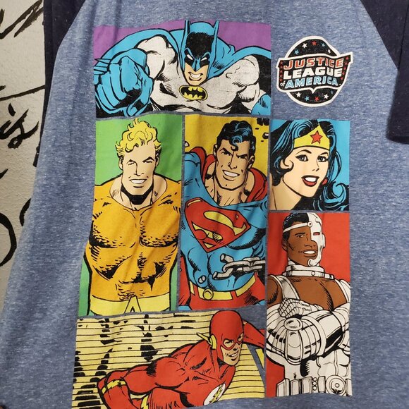 DC Comics Originals Justice League Of America Graphic T Shirt, Unisex, M - Picture 2 of 4